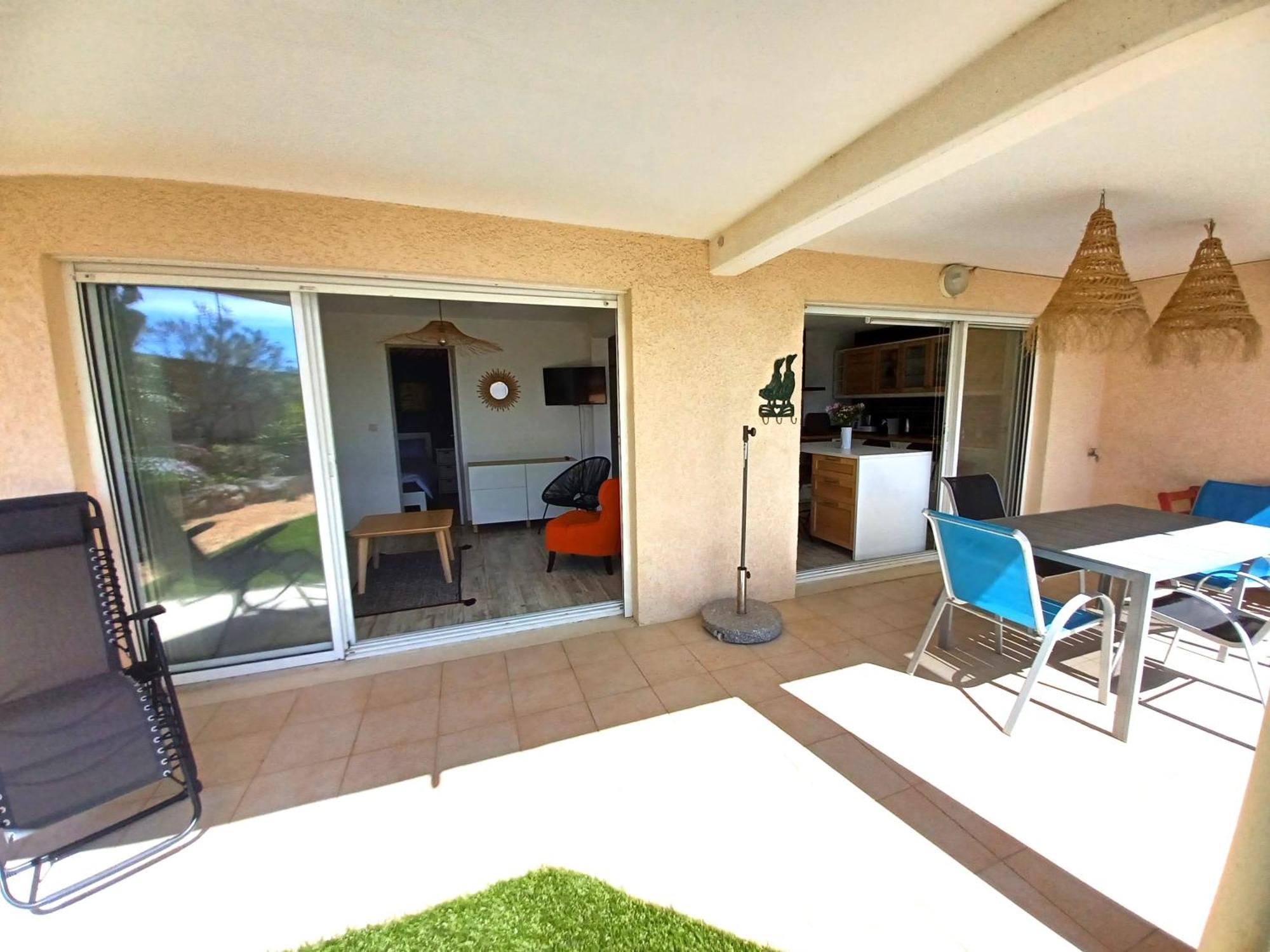 Plain-Pied Jardin 6 Personnes Clim Vue Mer Parking Wifi Terrasse Piscine Dans La Residence Saint-Pierre-la-Mer  외부 사진